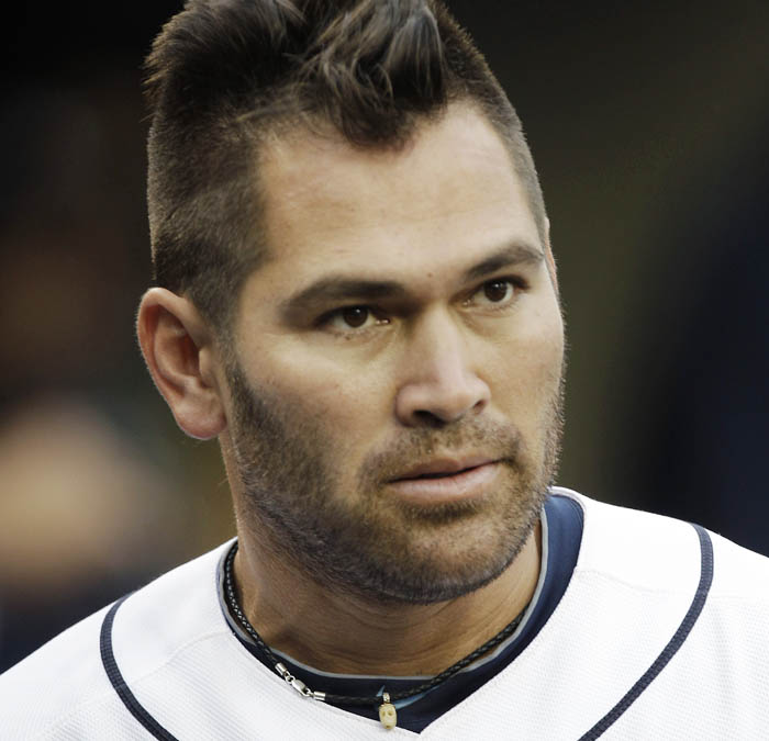Johnny Damon says he's leaning toward staying with Tigers as he