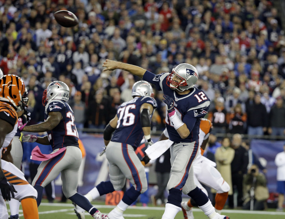 Patriots wake up to throttle Bengals 43-17