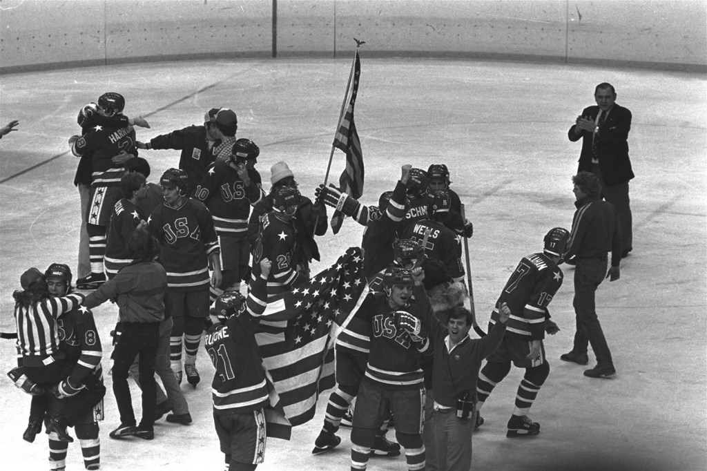 1980 USA Miracle on Ice Olympic Hockey Team to reunite at Lake