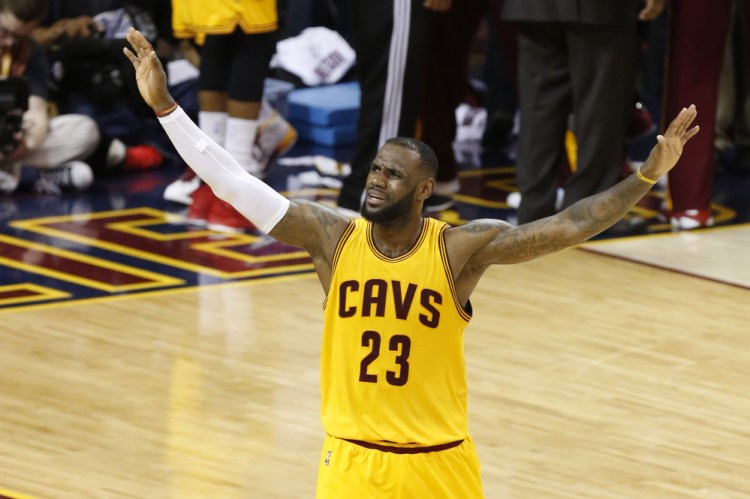 NBA Finals 2015 - Game 3: LeBron James scores 40 as Cleveland
