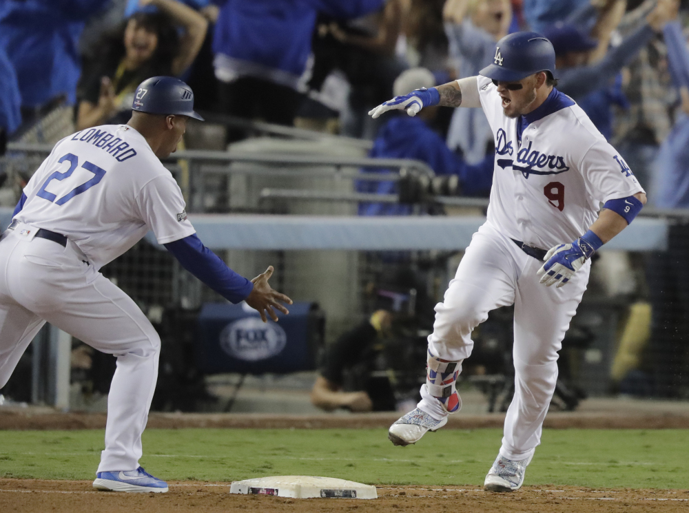 MLB notebook: Dodgers pull Rich Hill after 7 perfect innings