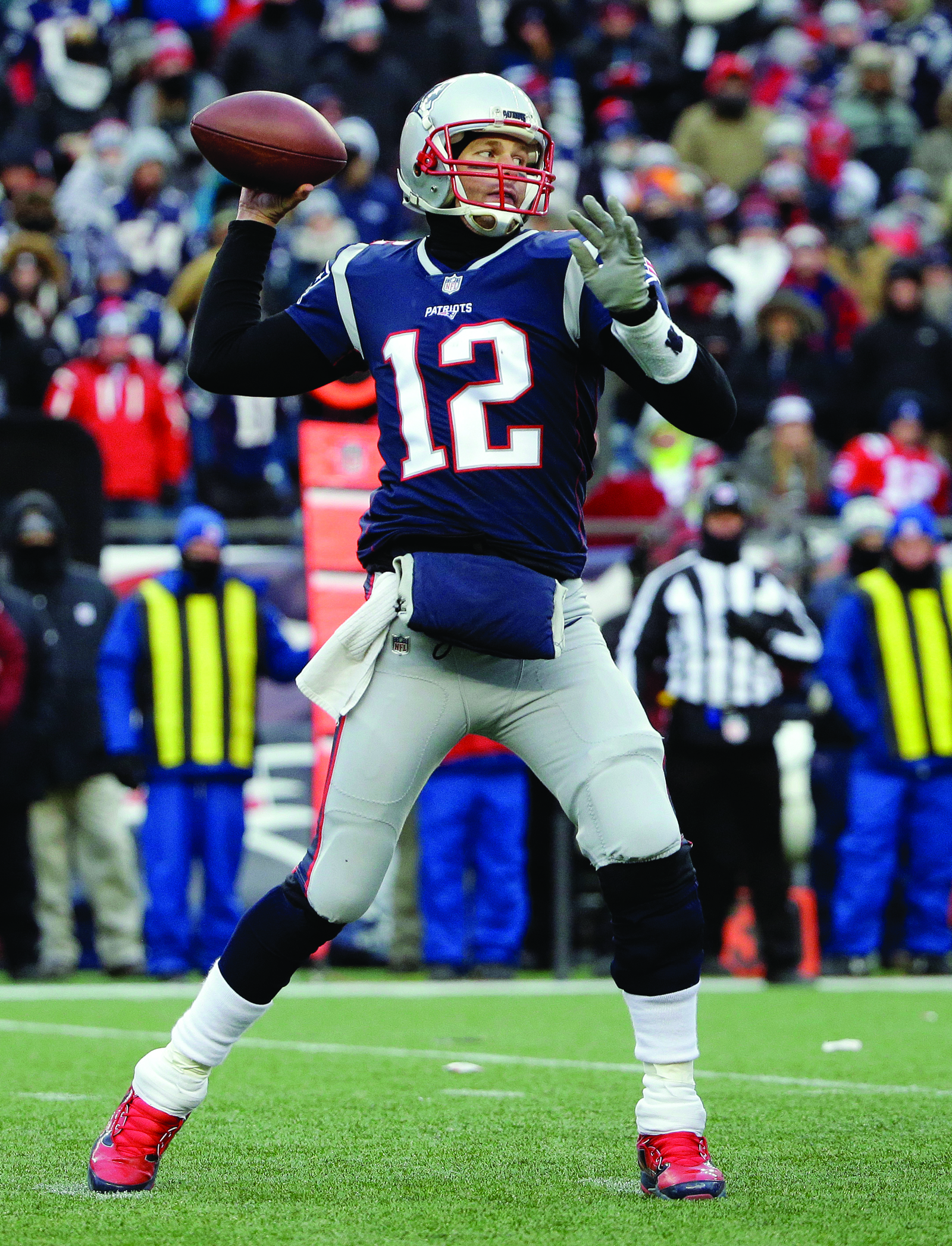 Patriots Rout the Titans to Reach Their 7th Straight A.F.C. Title