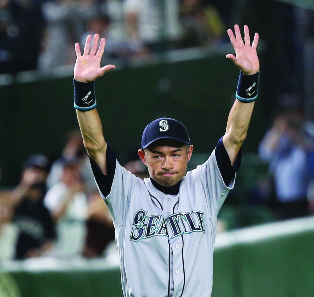 MLB: Ichiro says goodbye to adoring fans; Mariners beat A's in 12