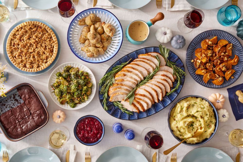 Need inspiration for your Thanksgiving table? We’ve got you covered (in gravy).