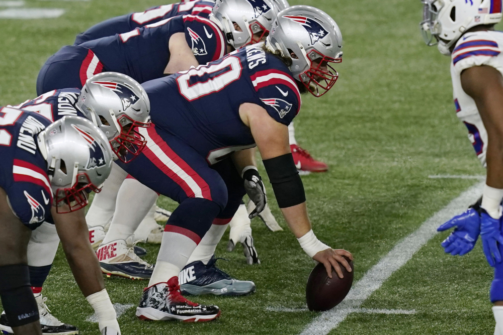 David Andrews will use time on PUP to mentor Patriots' young