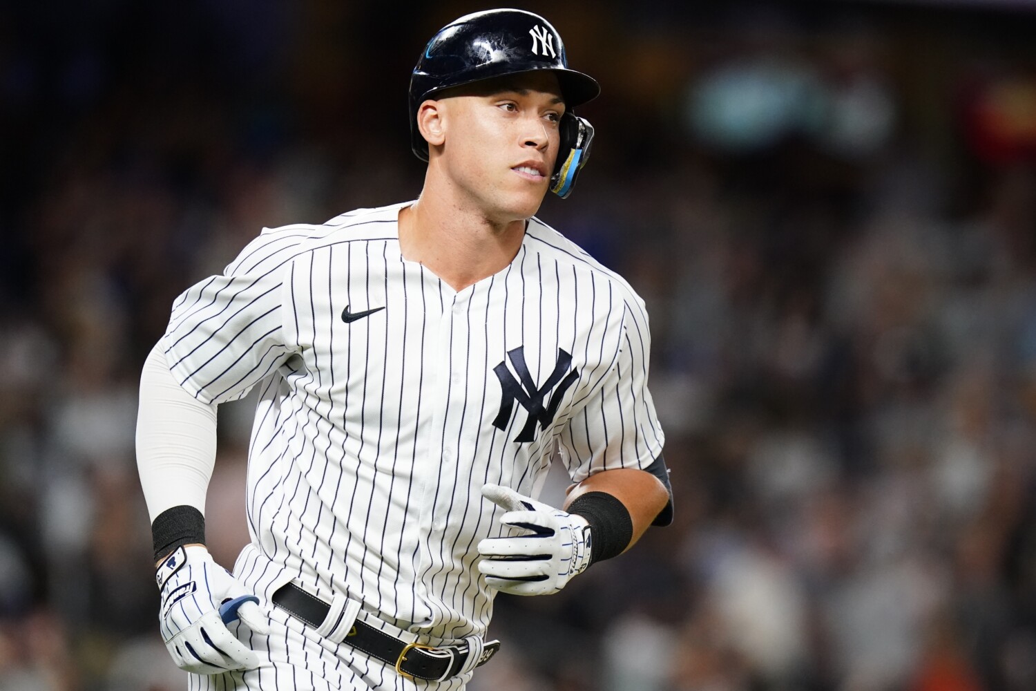 Aaron Judge, Andrew Benintendi lead Yankees past Mets