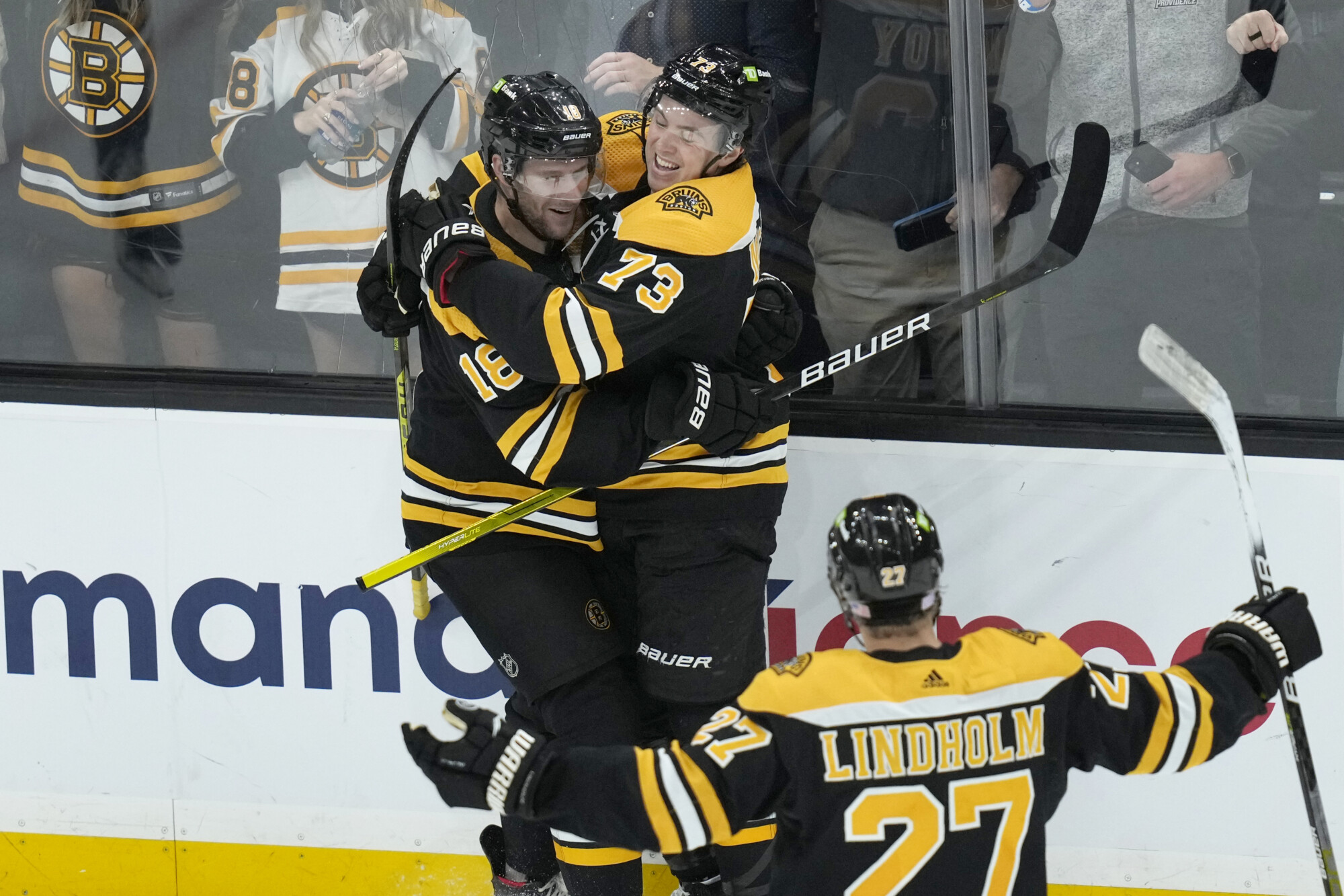 Rookie Bedard scores, but Pastrnak pots 2 to lead Bruins past Blackhawks  3-1, Sports