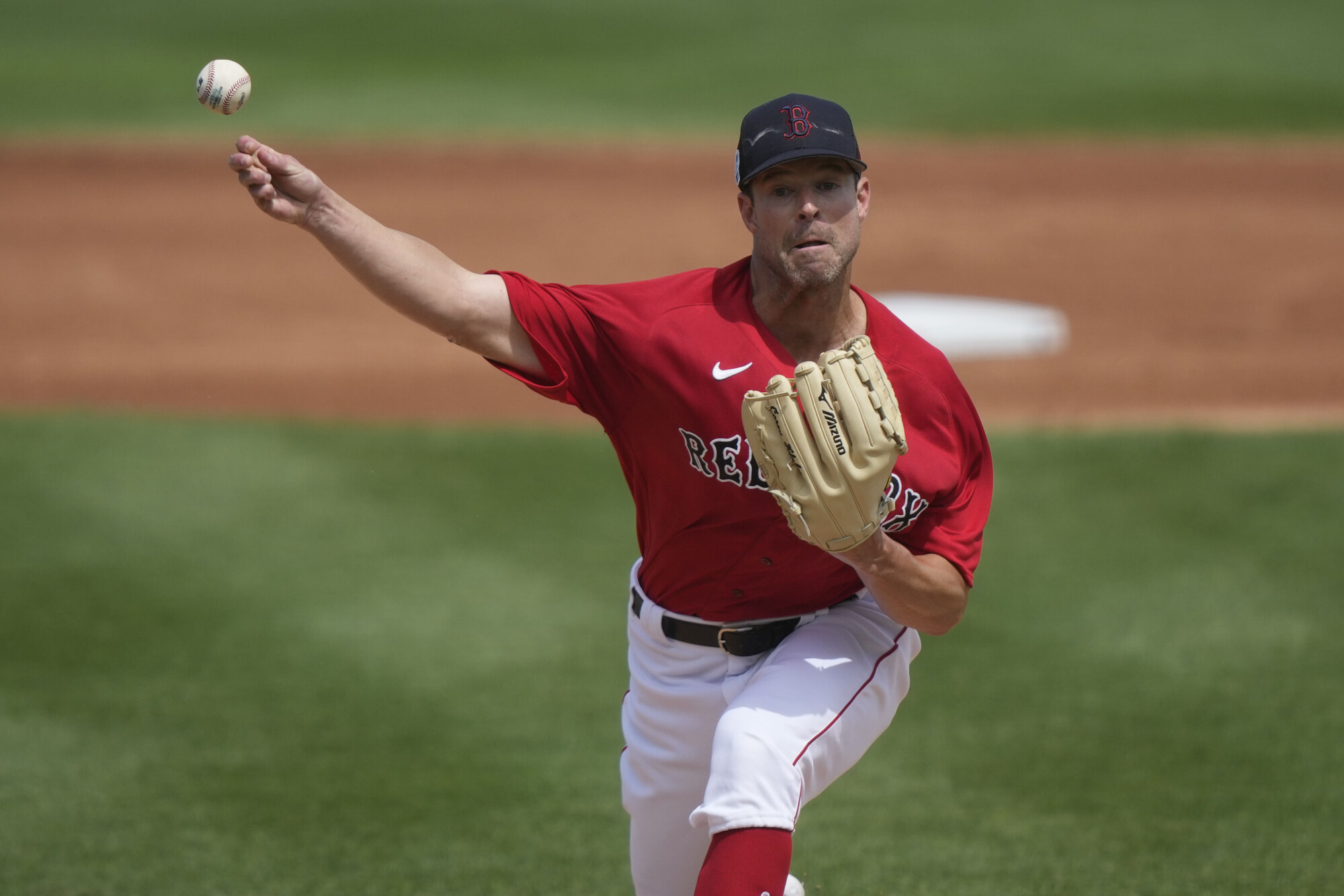 China's Bruce Chen holds Cuba scoreless in WBC