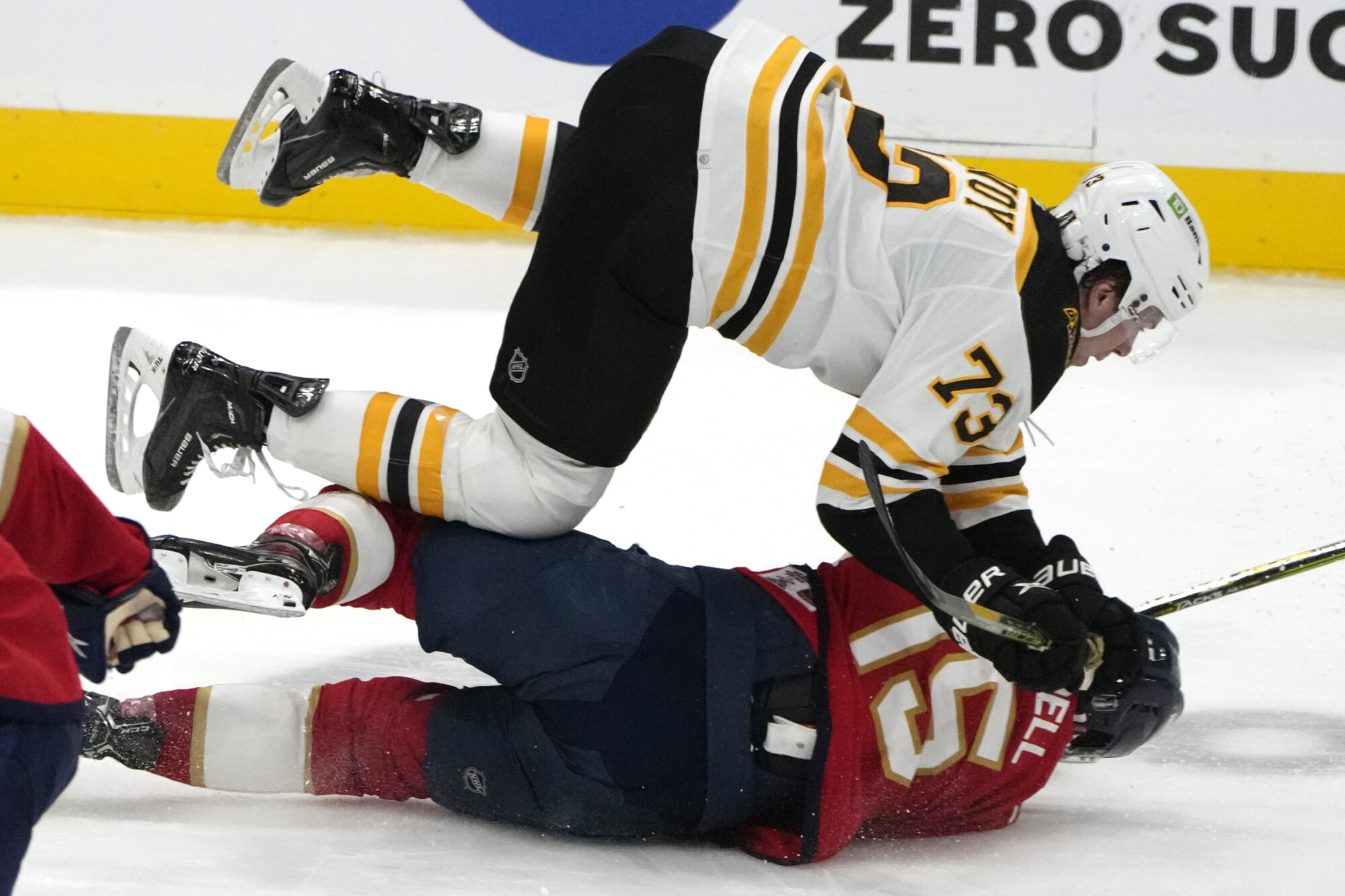 Bruins reclaim home-ice edge, top Panthers 4-2 in Game 3