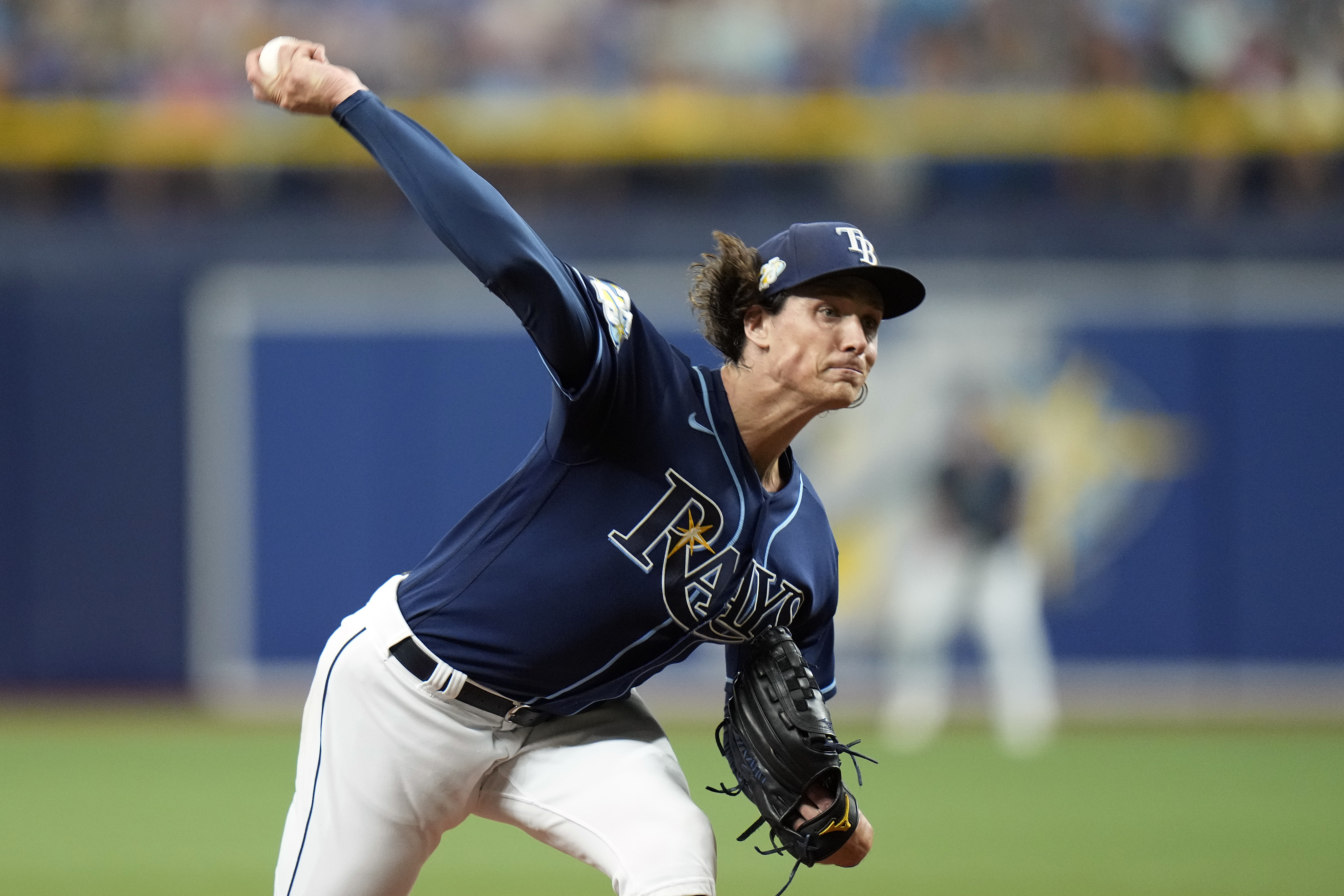 Glasnow takes no-hitter into sixth inning as Rays limit Yanks to