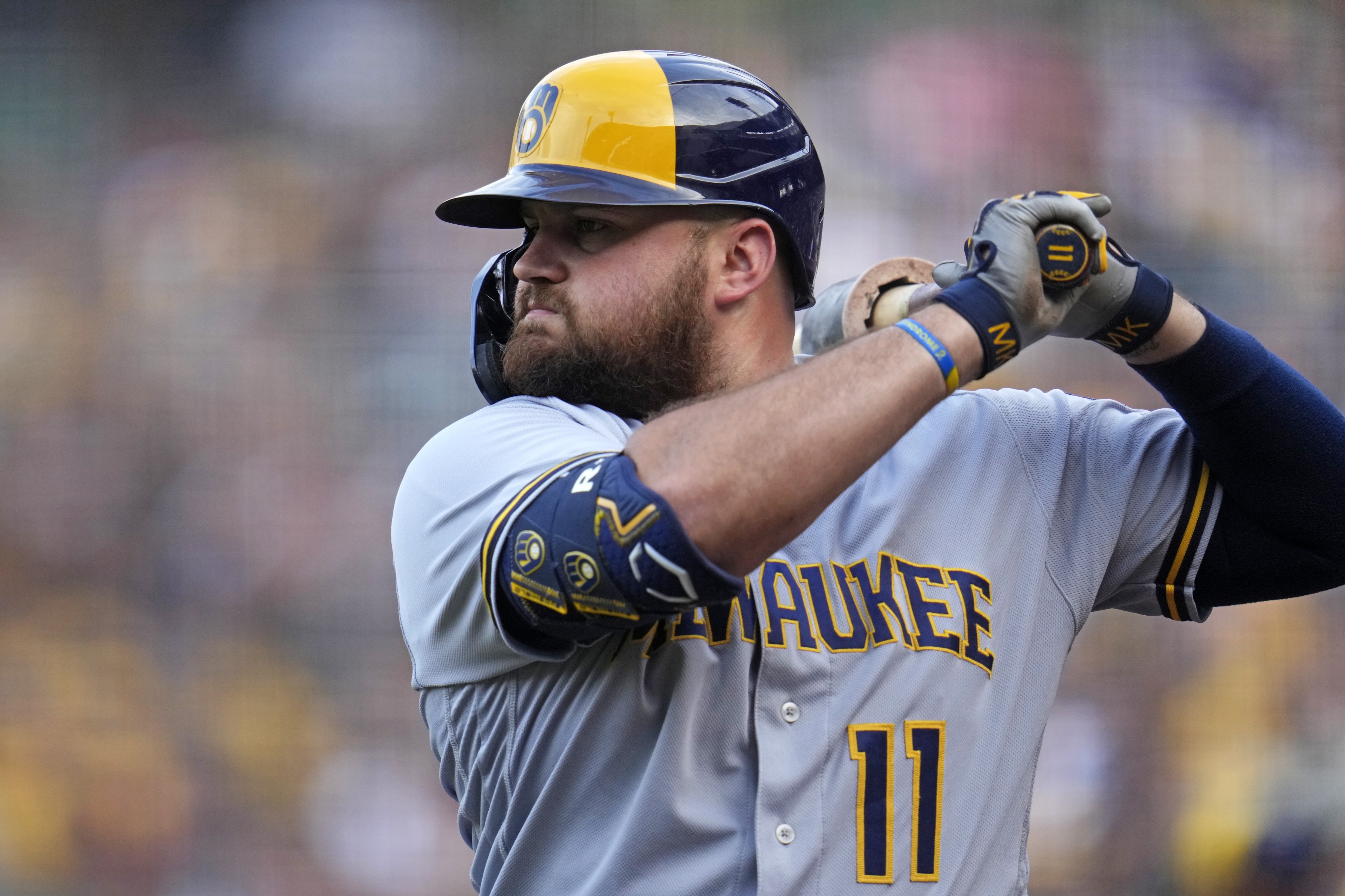 Brewers first baseman Rowdy Tellez ready for increased role in 2022