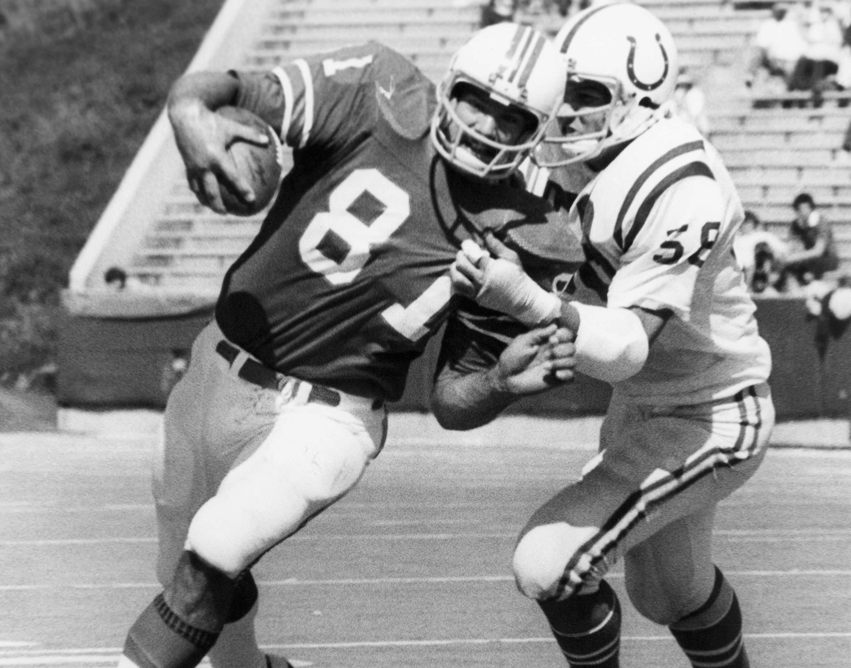 Former 49ers tight end Russ Francis, 70, dies in plane crash