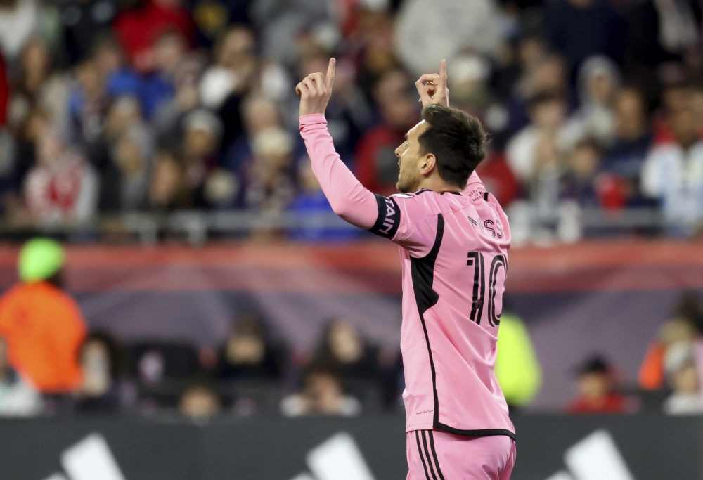 Messi scores twice as Inter Miami beats New England, 4-1