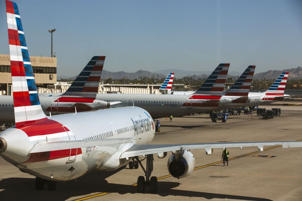 American Airlines profit cut augurs bleaker summer travel season