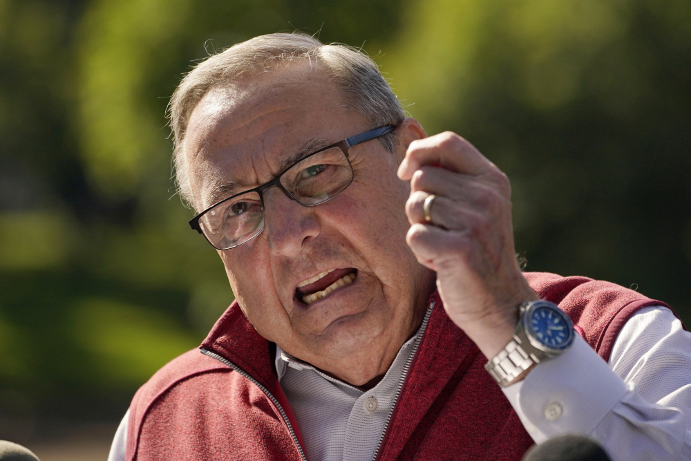 Paul LePage again supports efforts to overthrow Senator Angus King